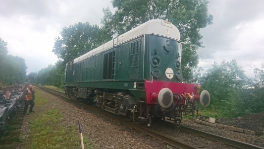 D8098 at Rothley Brook ready to return to Loughborough. - Photo by James Whincup