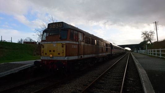 D5830 at Rushcliffe Half on 16/02/2020 - Photo by James Whincup